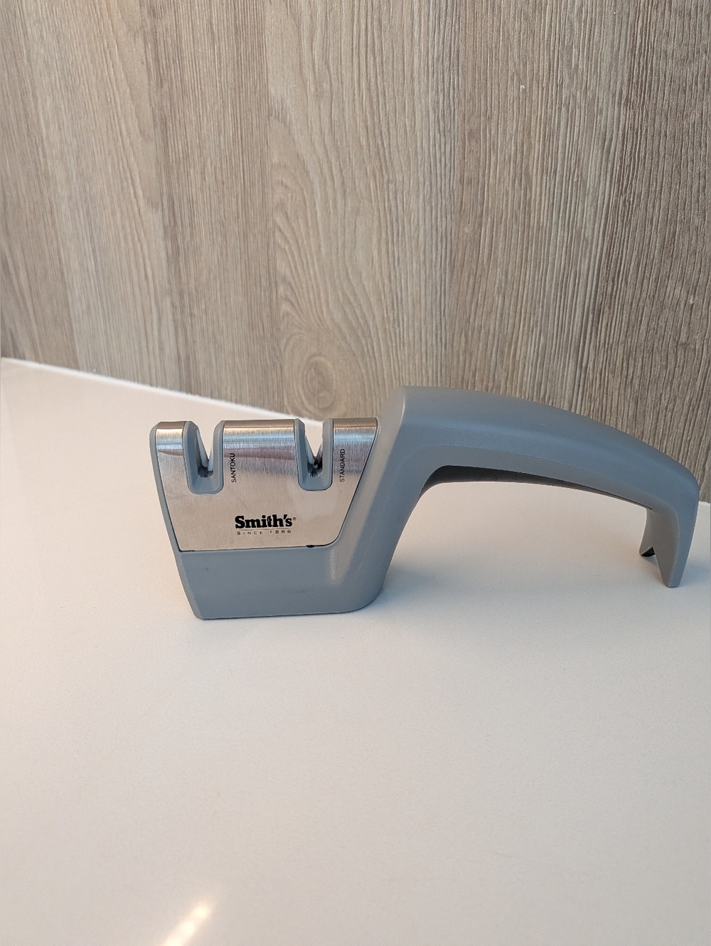 Smith's Two-Stage Stainless Steel Knife Sharpener with Gray Guides